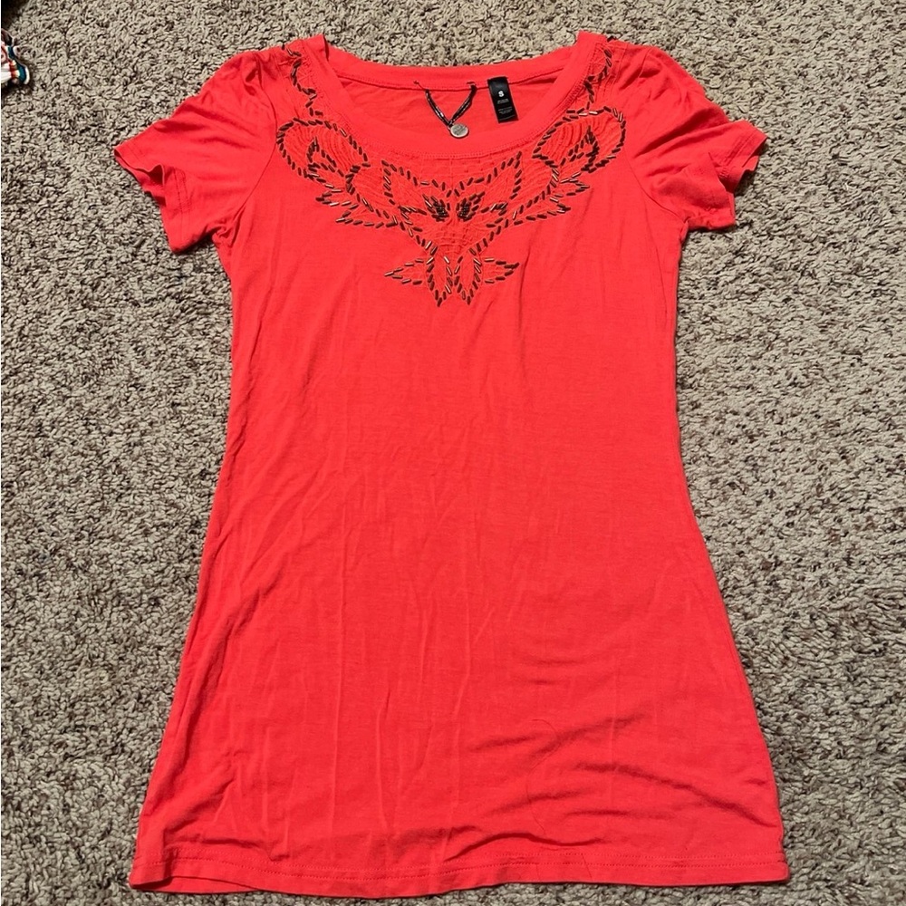BKE Orange Fitted Short Sleeve T-Shirt with Embellished Design